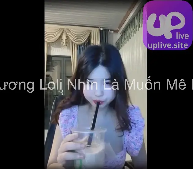 Hương Loli Nhìn Là Muốn Mê Ly 1